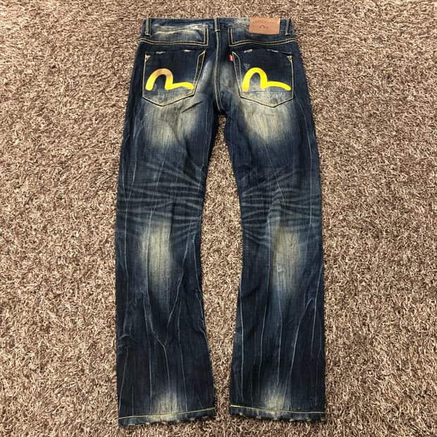 에비수 옐로우 빅로고 디스 워싱 데님 팬츠