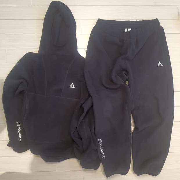 나이키 ACG 울프트리 셋업 (블랙, XL)