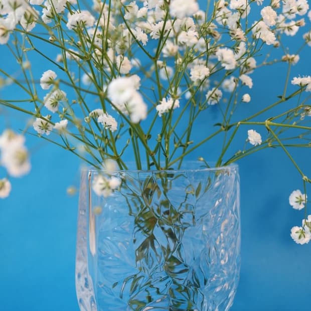 나뭇잎 패턴 글라스 화병