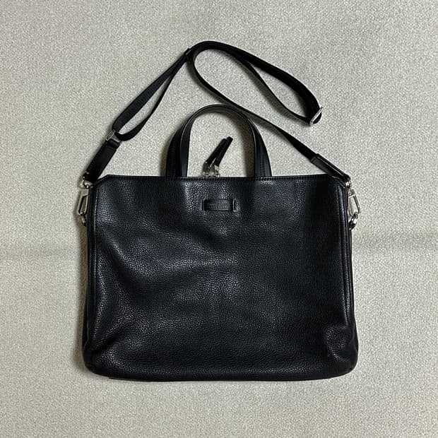 쌤소나이트 레이노 브리프케이스