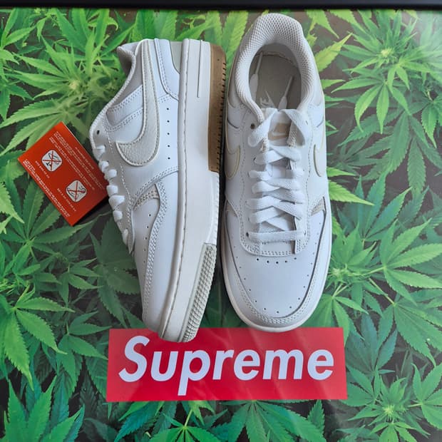 (세일)(새상품)나이키 감마포스 DX9176