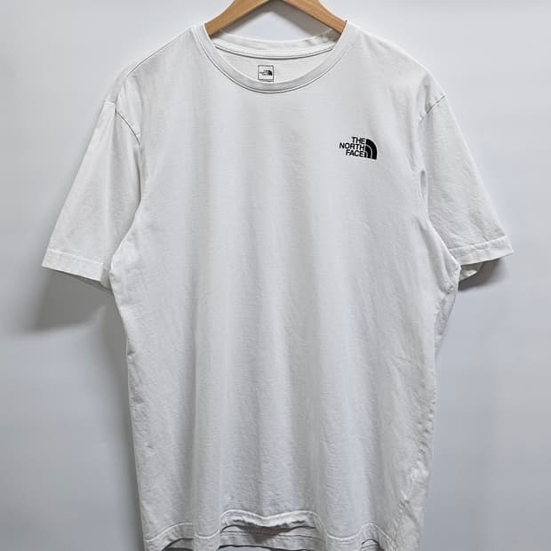 노스페이스 화이트 반팔 티셔츠 XL