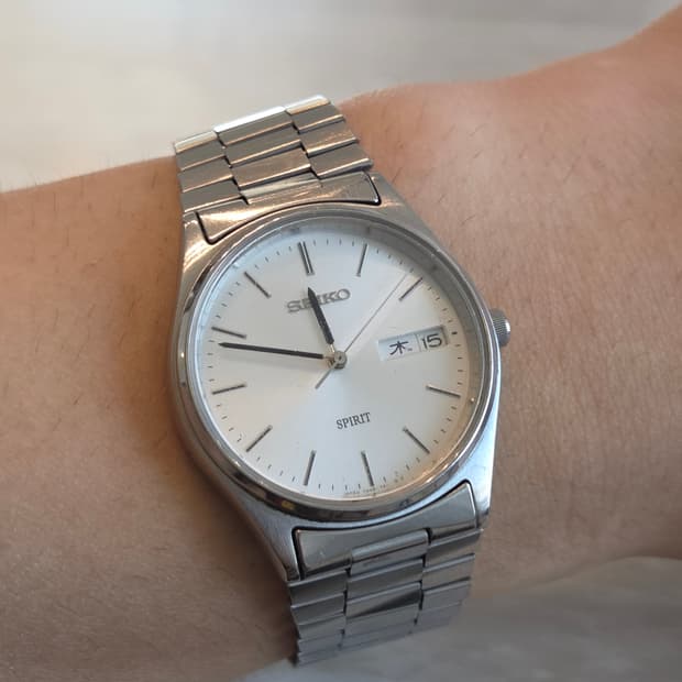 90s 빈티지 세이코 스피릿 데이데이트