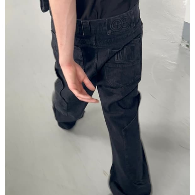 Mpa CALF POCKET PANTS (BLACK)