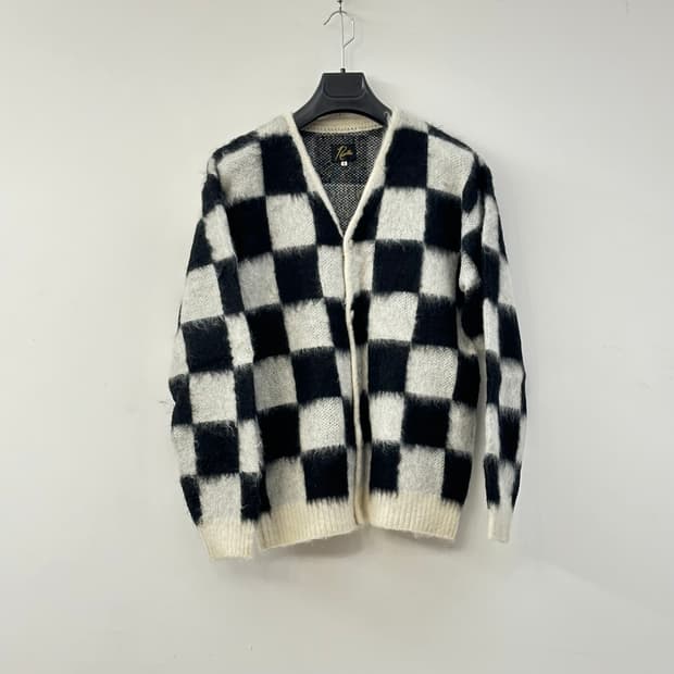 니들스 체커 모헤어 가디건 