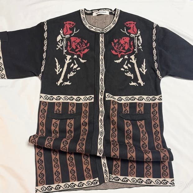 미스치프 로즈 자카드 숏슬리브 가디건