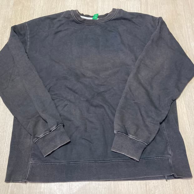 [2] 에센스룸 리저렉션 스웻 셔츠 맨투맨 / 블랙