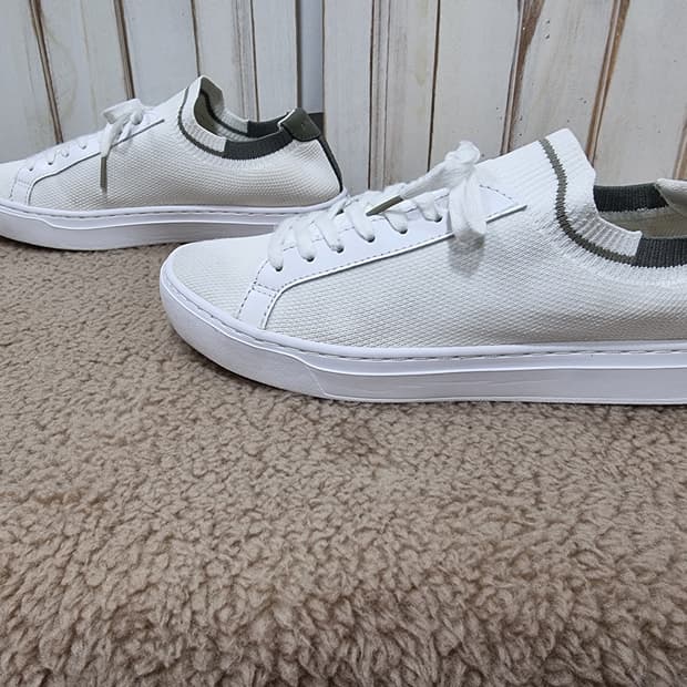 라코스테 라 피켓 스니커즈 (C997