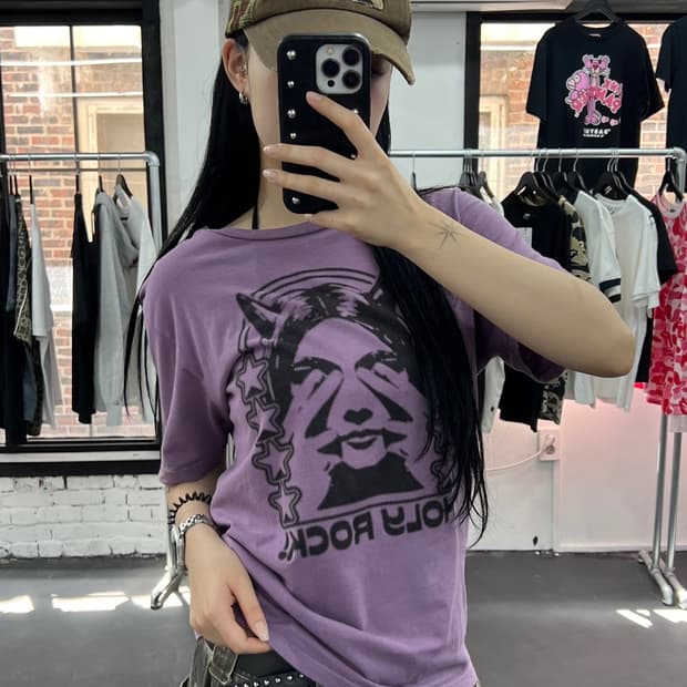 히스테릭 글래머 후지락 퍼플 티셔츠