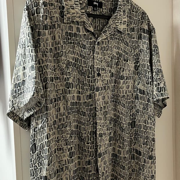 스투시 stussy crocodile silk shirts L size
