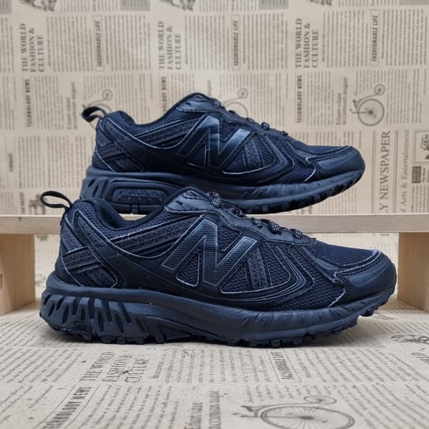 뉴발란스410v5 여성운동화230 