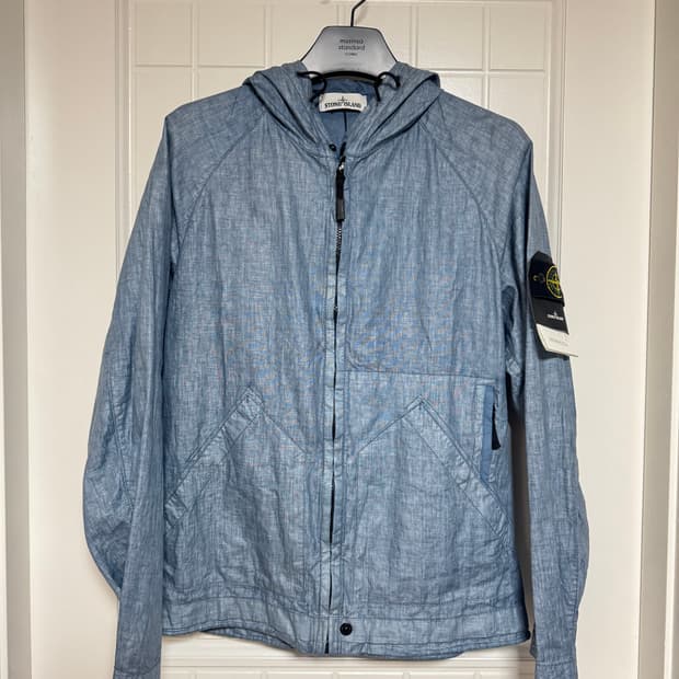 스톤아일랜드 후드자켓 새상품 (리노와트로텔라 원단)