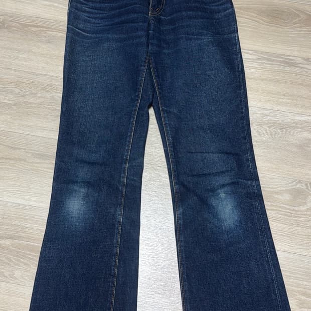 캐피탈 플레어진 