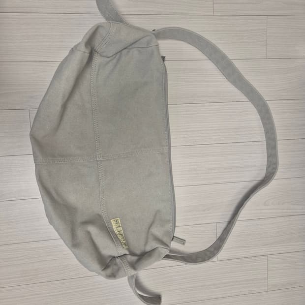 스컬프터 빈티지 캔버스 더플백 페일 그레이