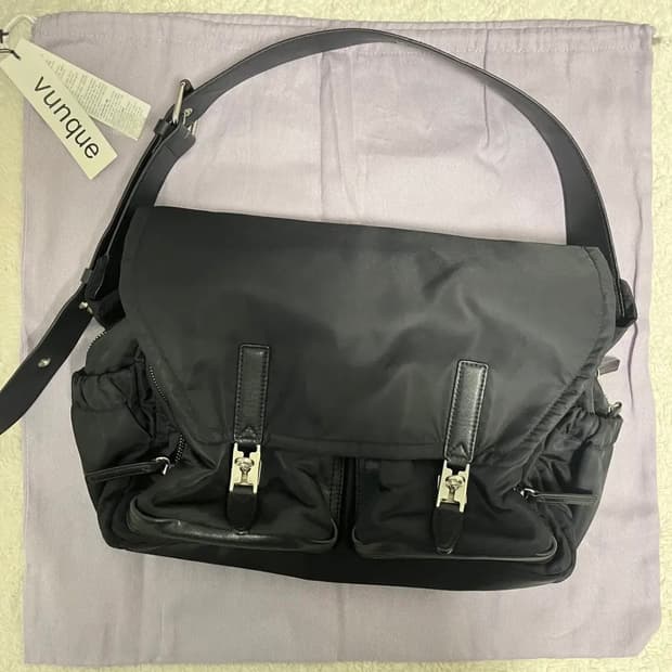 헤이 더블 포켓 숄더 미듐  - 크로스백 (주우재 가방)