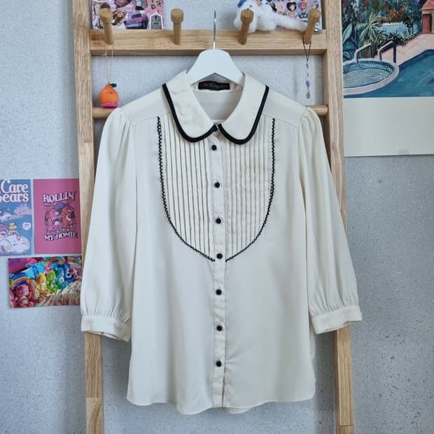JPN Vintage Tuxedo Collar Blouse