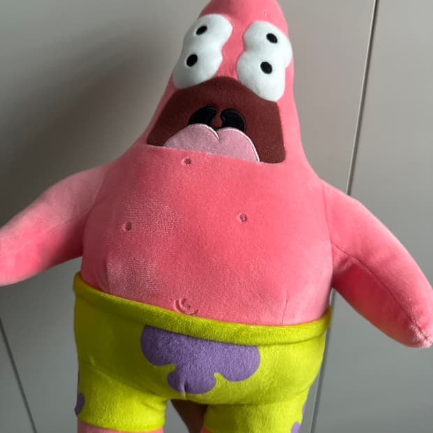 유니클로 cpfm 스폰지밥 뚱이