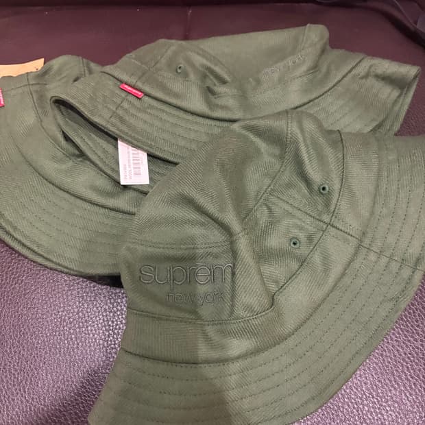 슈프림 로로피아나 버켓