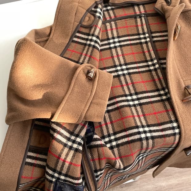버버리 카멜 더플 코트