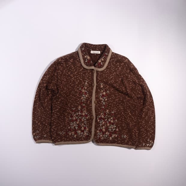 자수 니트가디건 B299