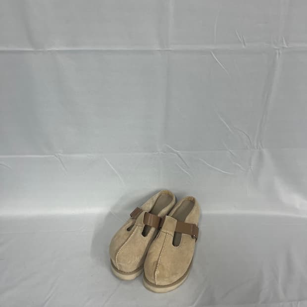 UGG 어그 골든스타 하이 38사이즈