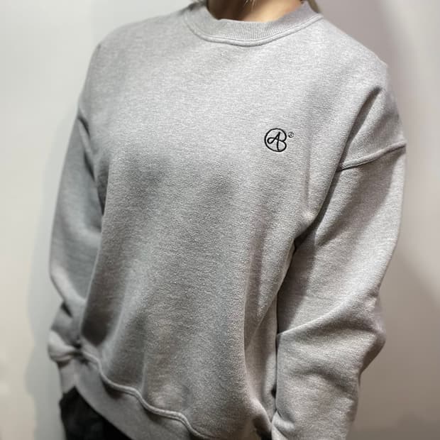 앤더슨벨 그레이 맨투맨