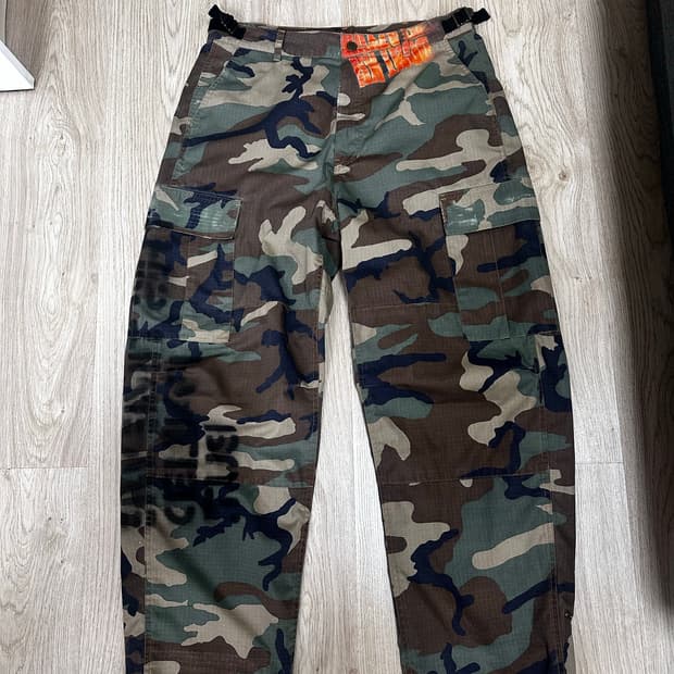 게더레이지 믹스 프린티드 카모플라주 카고 팬츠