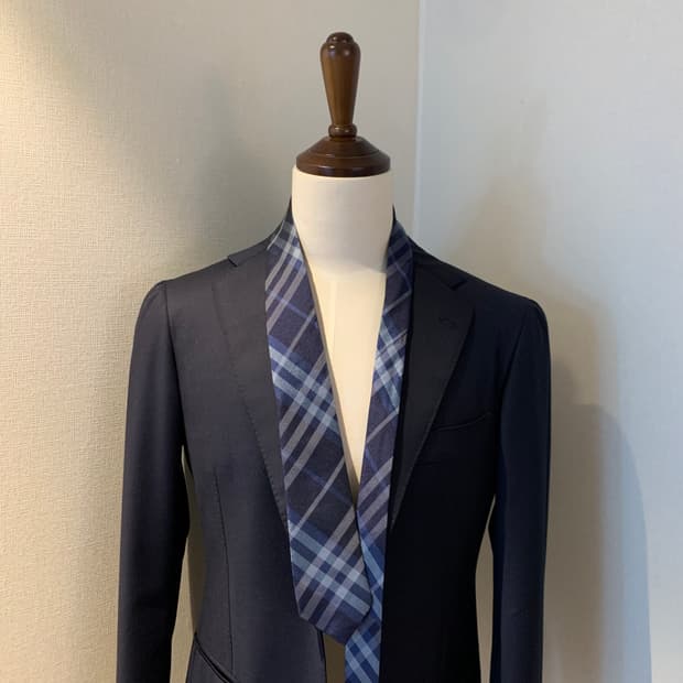 버버리(BURBERRY) 신형라벨 노바체크 명품 슬림넥타이 최상급