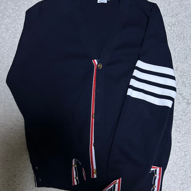 [3size/새상품급] 톰브라운 밀라노스티치 금장 가디건