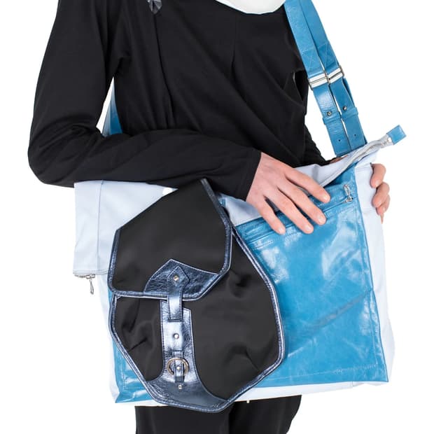 키코 코스타디노브 25ss SOLVA 크로스 백