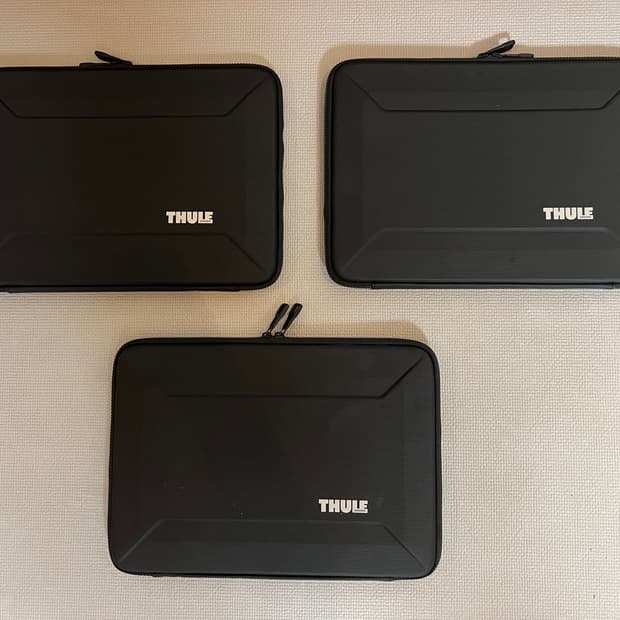 툴레 노트북 가방 15인치 건틀렛 슬리브 하드케이스 3개