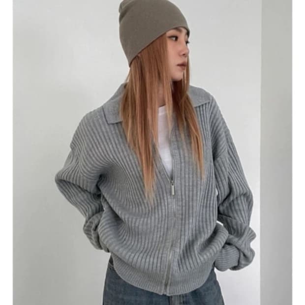 블랙업 카라니트집업