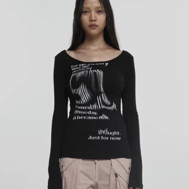 나체 플로우 슬림핏 롱슬리브 블랙