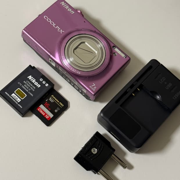 니콘 쿨픽스 S6100 빈티지 디카 디지털카메라