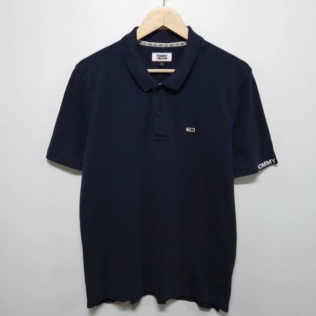 100~105 TOMMY JEANS 타미 반팔 카라티 소매 레터링 자수