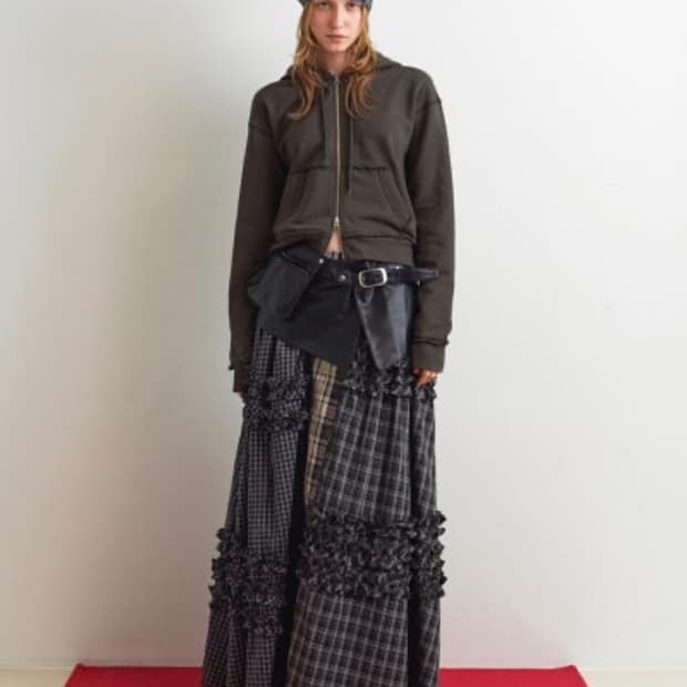 Aopt 스커트 (제니착용)