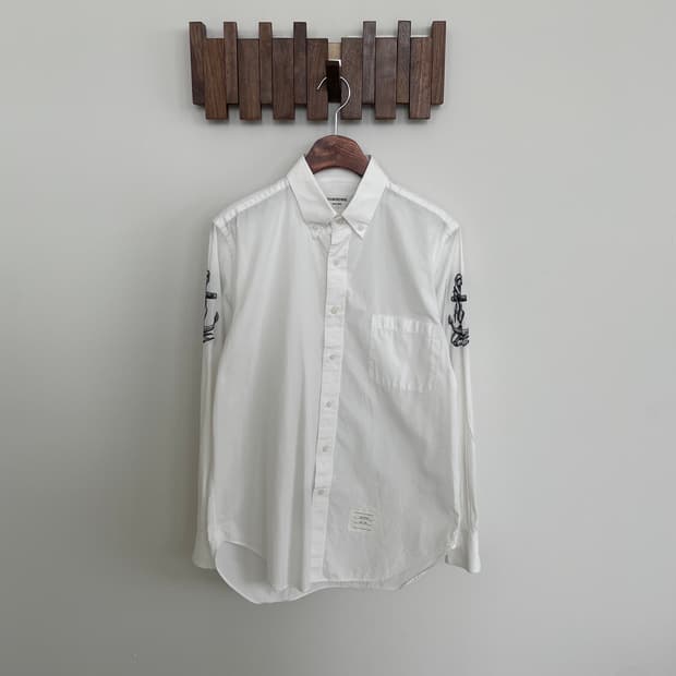 톰브라운 닻 화이트 옥스포드 셔츠