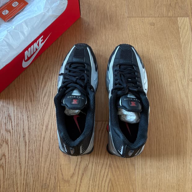 나이키 샥스 실버 250 