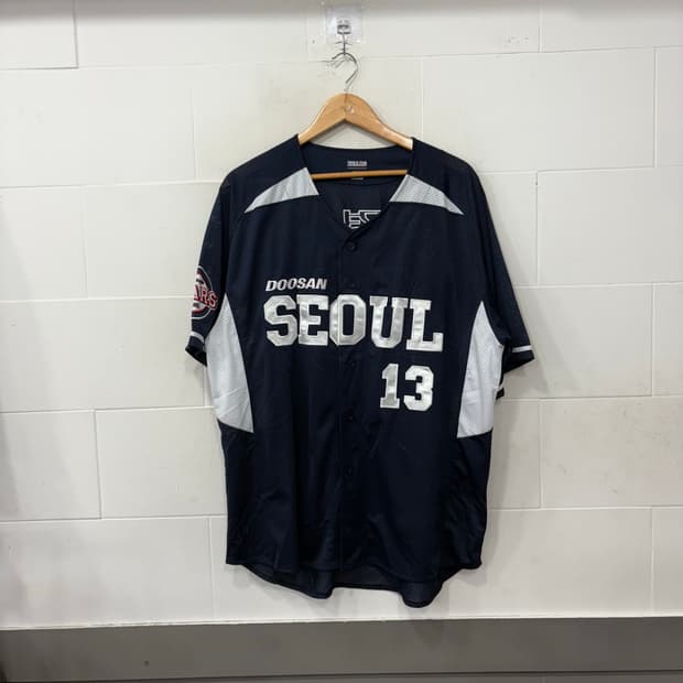 두산베어스 허경민 싸인 자수 유니폼