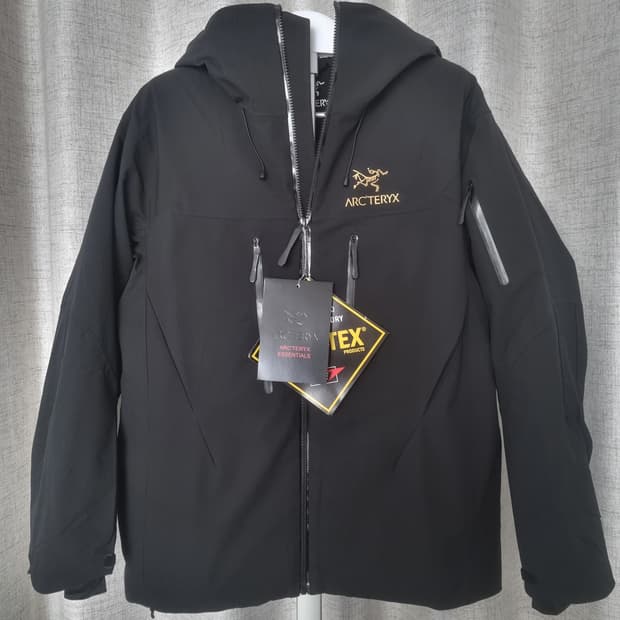 (새상품)25ss 아크테릭스 24k알파 고어텍스 블랙/차콜 남녀공용