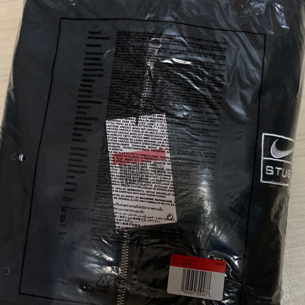 [L]나이키 x 스투시 풀 집 후드 블랙 (FJ9175-010)