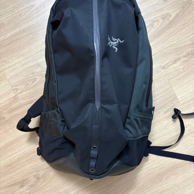 아크테릭스 아로22 구형