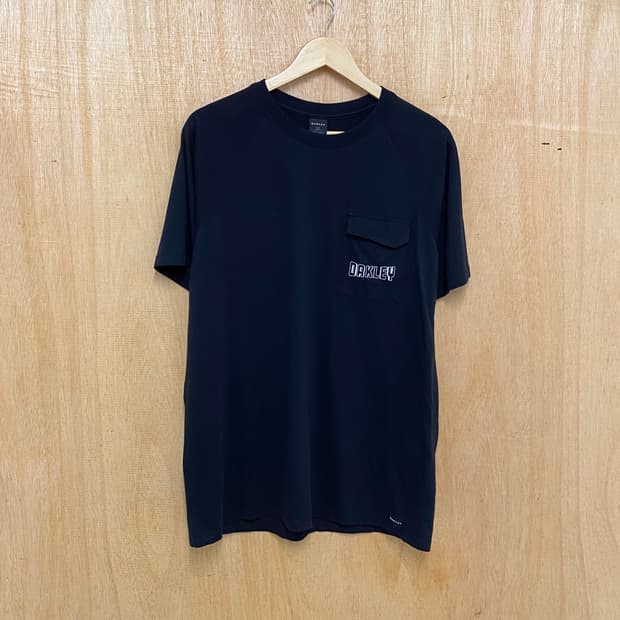 OAKLEY pocket t-shirt 오클리 포켓 티셔츠