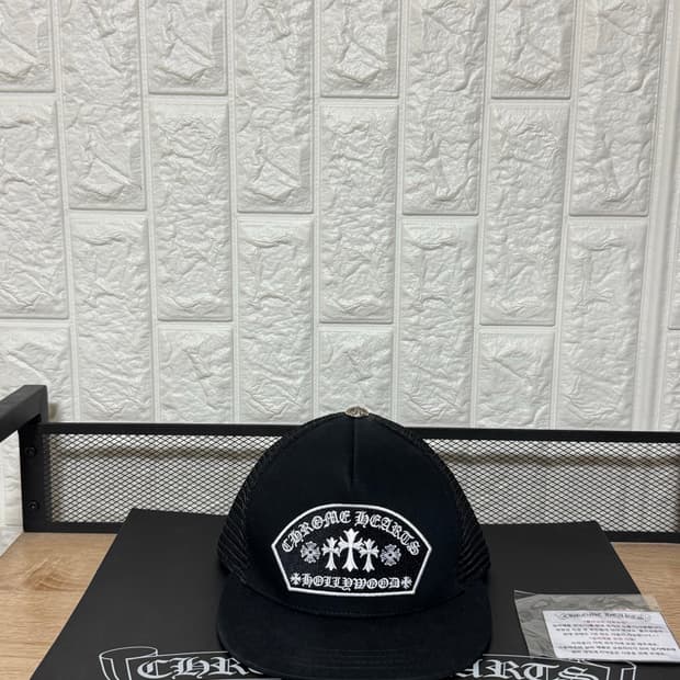 [OS] 크롬하츠 킹 타코 메쉬 트러커 햇 블랙