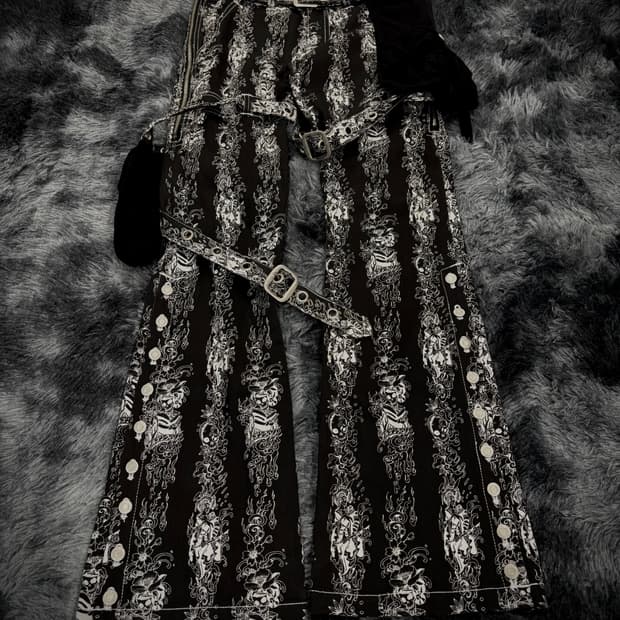 Algonquins 오리엔탈 패턴 멀티 스트랩 카고 부츠컷팬츠