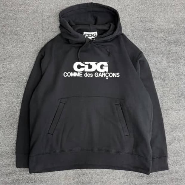 꼼데가르송 후드티{S~L까지 다있습니다}