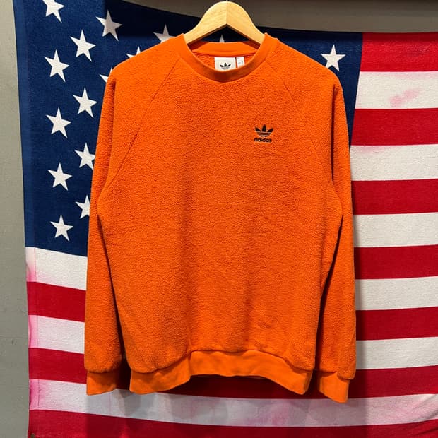 아디다스 파이어버드 백로고 플리스 맨투맨