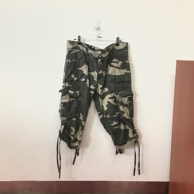 vintage cargo capri pants
