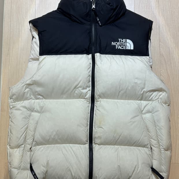 노스페이스 눕시 패딩조끼 크림 XL 사이즈 / 오버핏 가능 / 정품 
