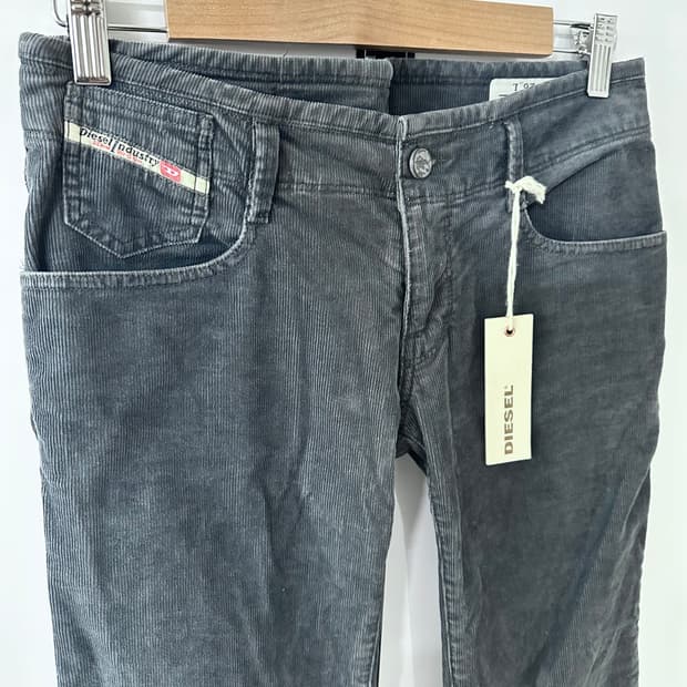 디젤 코듀로이 부츠컷 팬츠